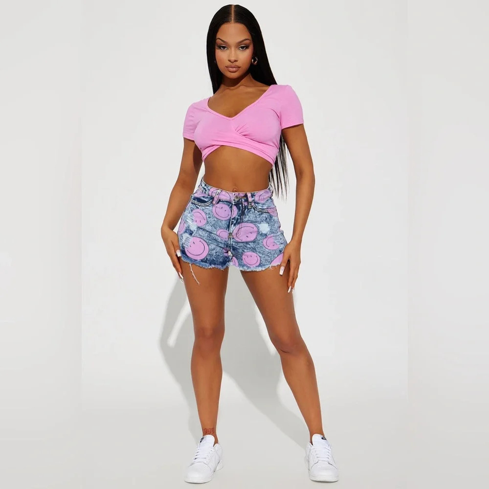 Almost Famous All Smiles Cut Off Denim Shorts - Medium Wash Size 5